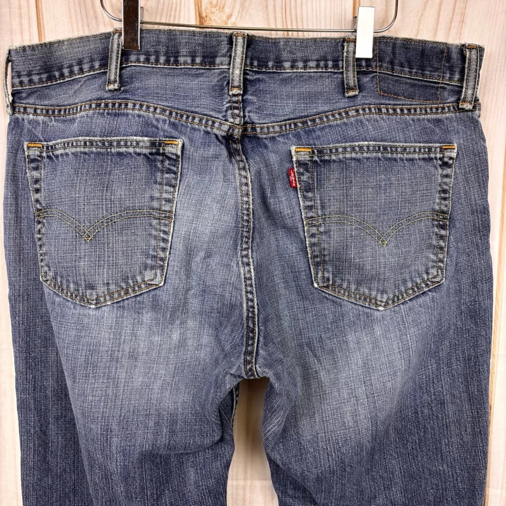 Levis levi 559